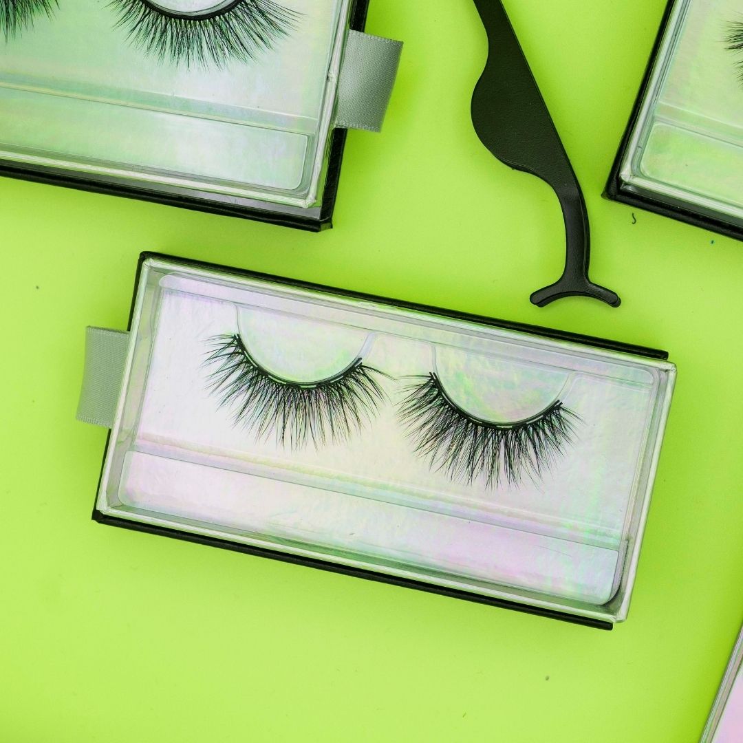 Alpha Lash available individually and part of The Day To Night Collection a 5 pc set by TheGlamSquad.co.uk featuring Alpha, Darling, Extra, Friday & Heavenly.